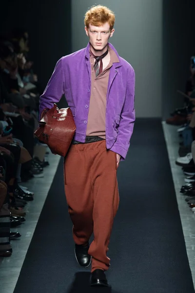 Look 2